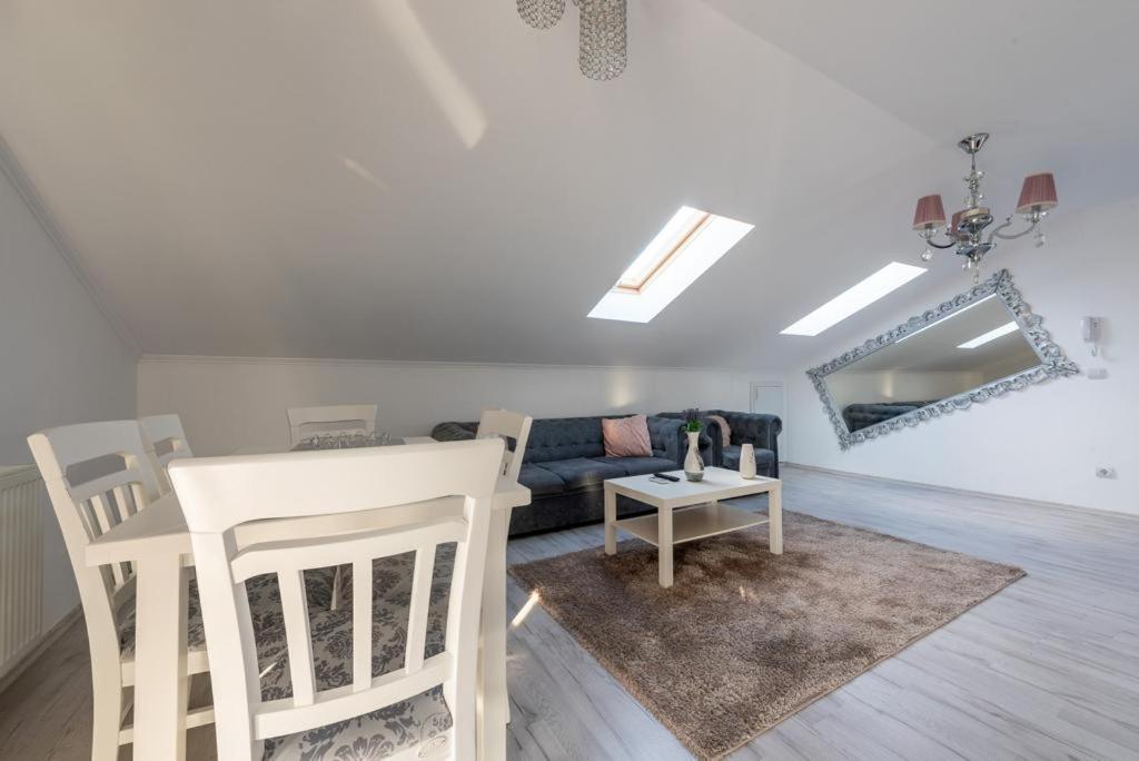 Rania Apartments Cluj-Napoca Eksteriør bilde